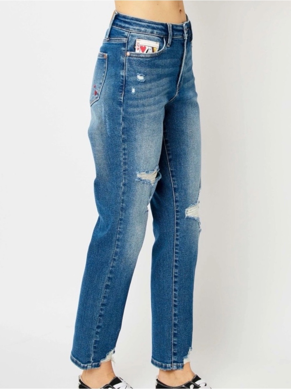 Judy Blue The Queen of Hearts pocket high rise boyfriend jeans, size 29/30